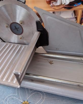 affettatrice manuale 