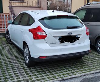 Ford Focus 1.6 TDCI Berlina