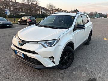 Toyota rav4 2.5 hybrid 4x4