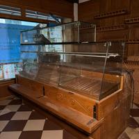 Bancone per il pane in legno rovere
