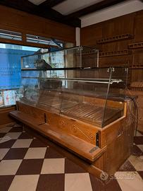 Bancone per il pane in legno rovere