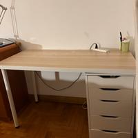 Scrivania ikea LAGKAPTEN / ALEX