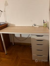 Scrivania ikea LAGKAPTEN / ALEX