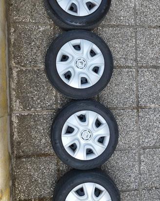 Gomme cerchi copricerchi Renault Captur Clio