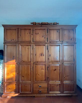 Camera da letto in legno