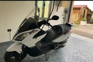 Scooter Kymco 300i