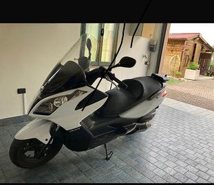 Scooter Kymco 300i