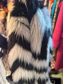 Pelliccia ecologica taglia XS/S bianca e nera