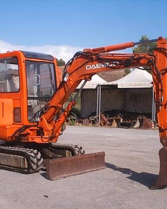 Miniescavatore usato DAEWOO Solar 035