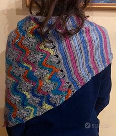 Scialle/sciarpa handmade