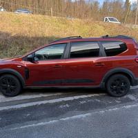 DACIA JOGGER - autocarro