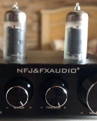 Preamplificatore a valvole