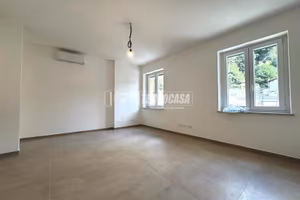 Monolocale ristrutturato con cantina