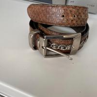 Cintura in pelle e inserto con catena