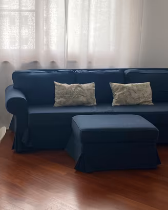 Divano letto Vretstorp ikea + poggiapiedi