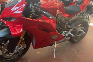 Panigale v4s 2025