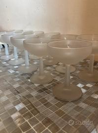 Servizio calici da cocktail in vetro satinato