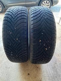 Gomme 215-60-r17