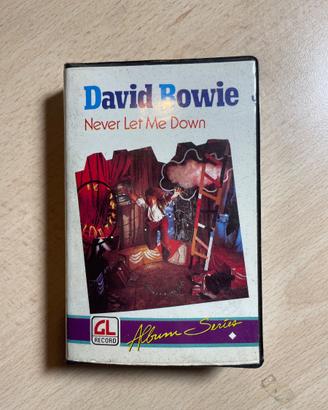 Musicassetta David Bowie Never let me down