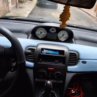 Lancia y 1.2 benzina del 2004