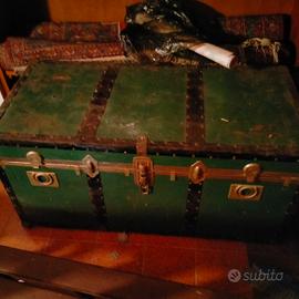 baule antica colore verde 