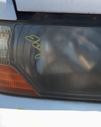 Fanale anteriore dx MITSUBISHI PAJERO GLS anno 200