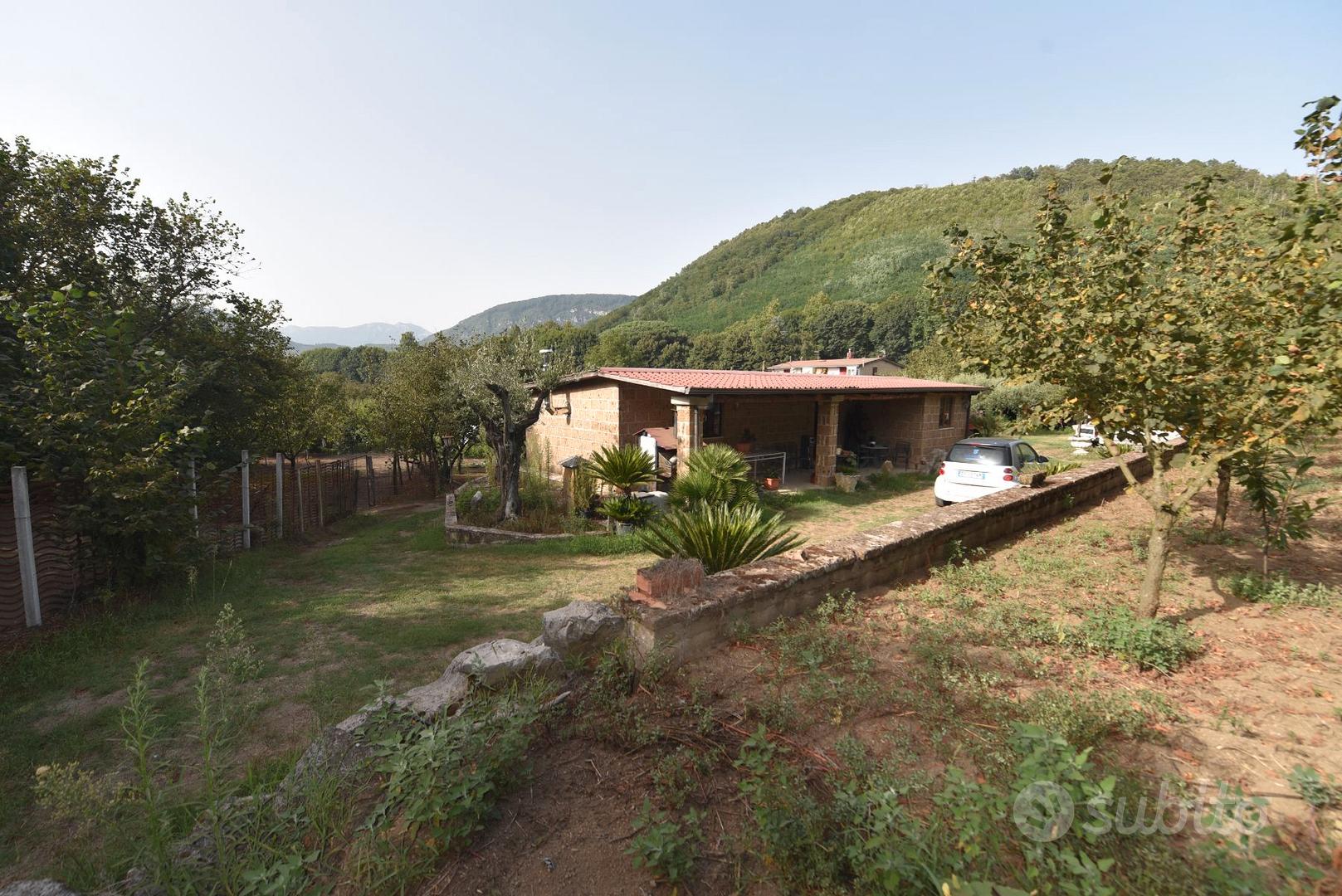 Rustico con terreno a Forino - Vista 2