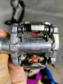 Pedali MTB a sgancio rapido