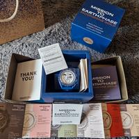 Omega x Swatch MoonSwatch Snoopy Blu limited editi