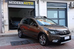 DACIA SANDERO STEPWAY 1.5 BLUE DCI 95 CV WOW OLD