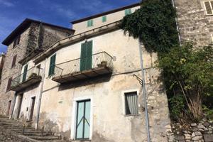 CASA INDIPENDENTE PATRICA CENTRO STORICO