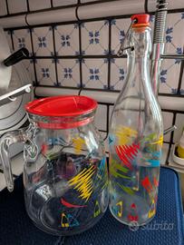 Brocca acqua e bottiglia vetro