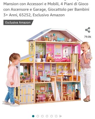 Casa delle bambole  in legno 