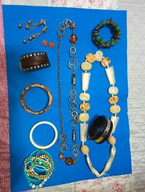 Lotto bigiotteria vintage