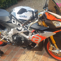 Aprilia Tuono V4 1100 FACTORY