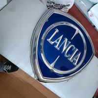 Loghi Lancia 