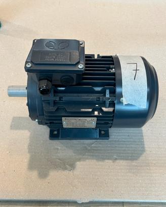 Motore Trifase 7