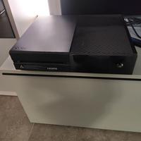 Bundle Xbox One 1 TB+Joypad+Giochi