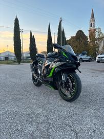 ZX6R 2025  21.500 km