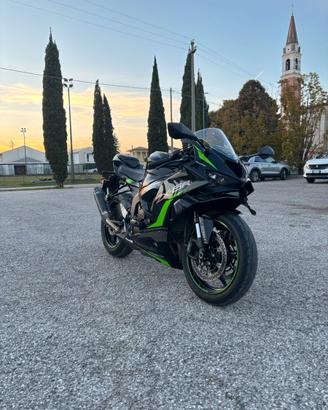 ZX6R 2025  21.500 km