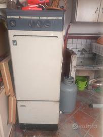 caldaia e deposito  gasolio 