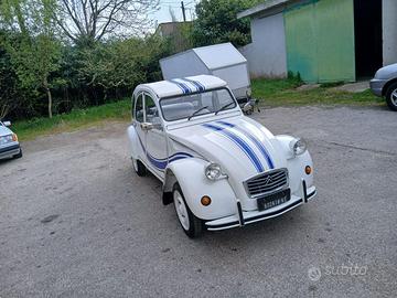Autovettura in condizioni perfette da vedere e pro