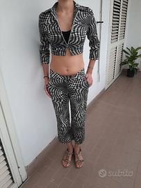 Completo giacca e pantalone nero anni '90