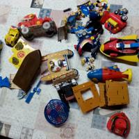 Giochi, gadget allegati a topolino