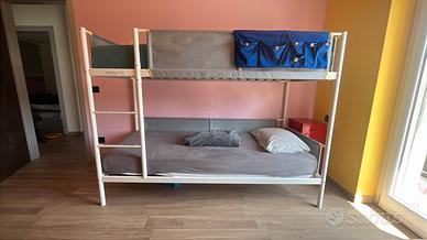 Letto a castello IKEA modello VITIVAL e materassi
