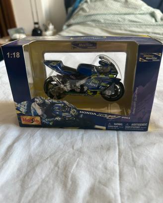 Modellino Honda RC211V Sete Gibernau 2003 Movistar