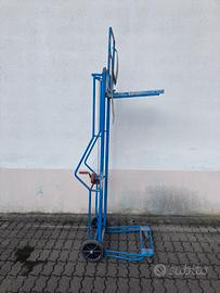 Sollevatore con argano