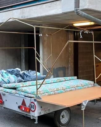 Carrello tenda europe anno 96 4 posti VALUTO PERMU