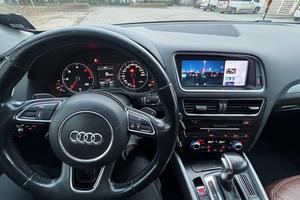 AUDI Q5 QUATTRO