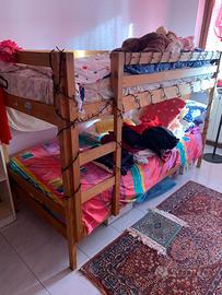 Letto a castello in legno,materassi,mobile a ponte
